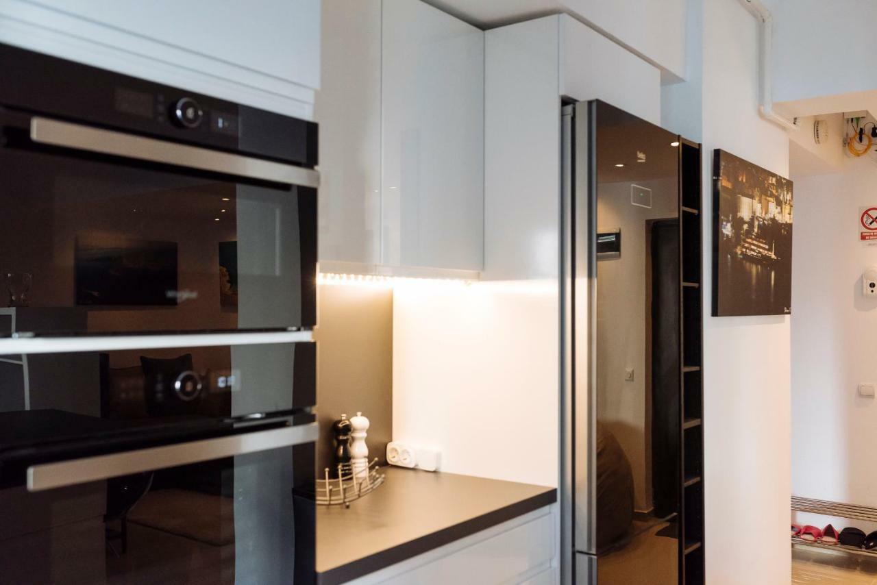 Luxury Flat 8 Near Metro Daire Bükreş Dış mekan fotoğraf