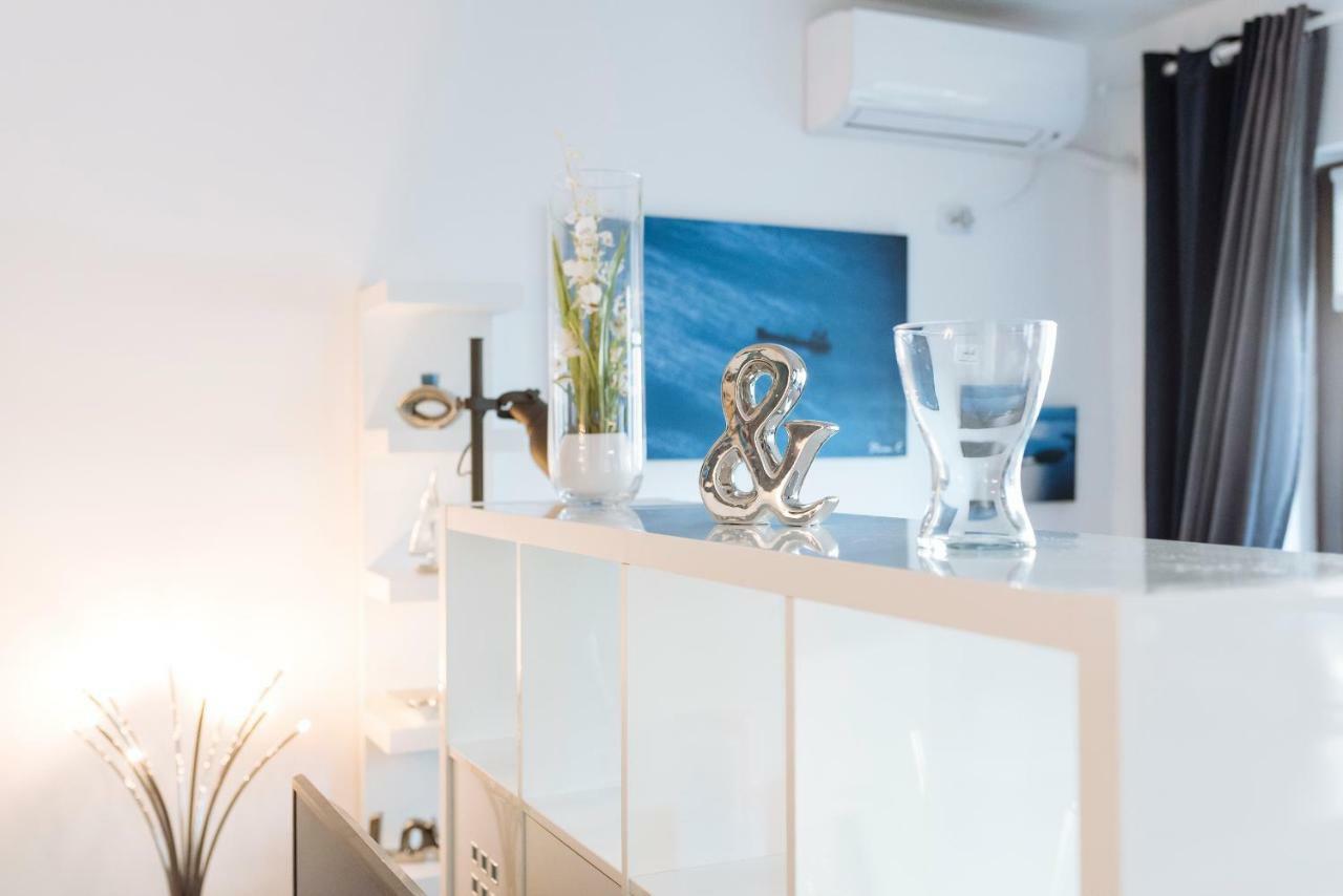 Luxury Flat 8 Near Metro Daire Bükreş Dış mekan fotoğraf